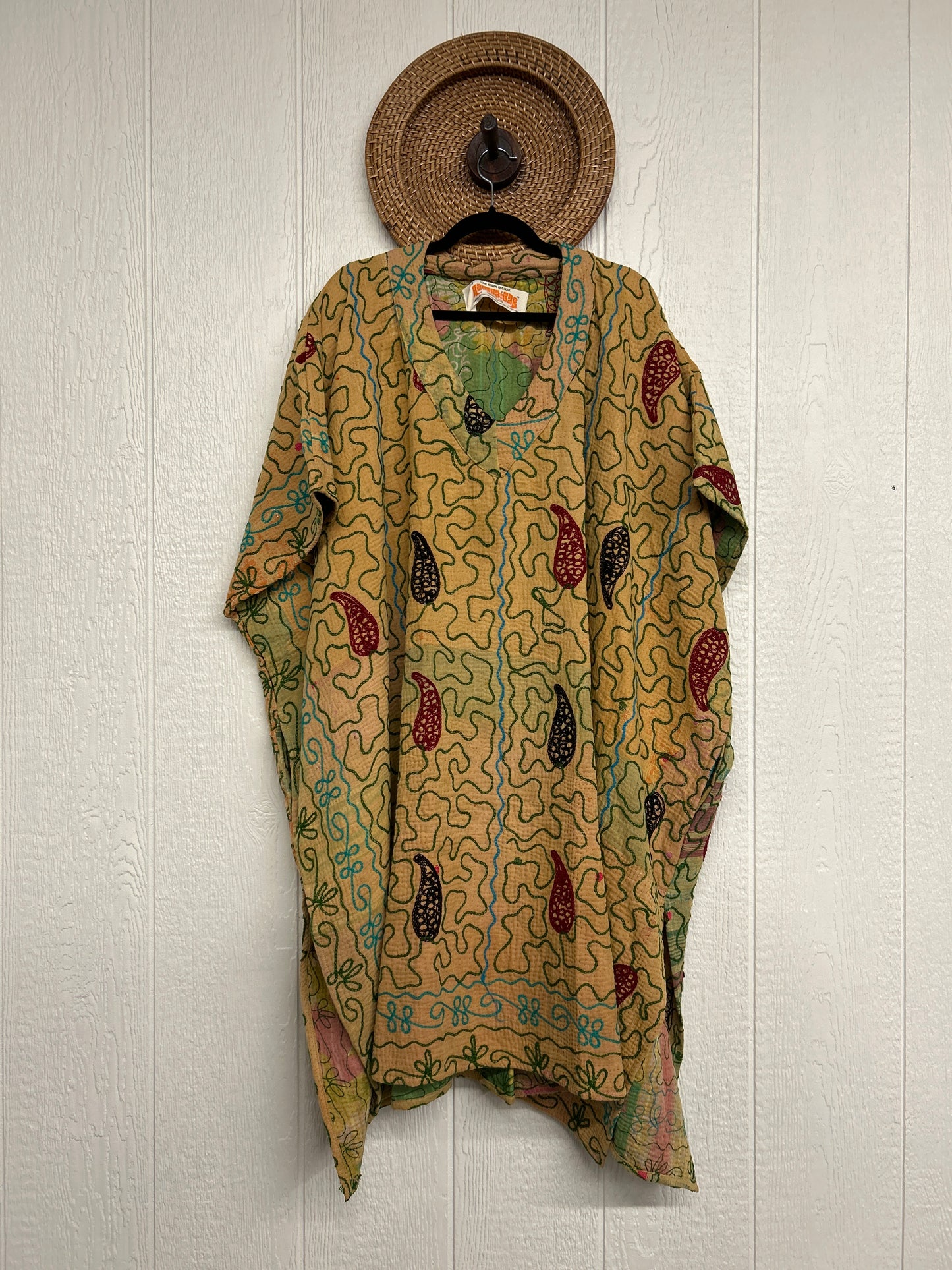 Suzani Muu 0925 095