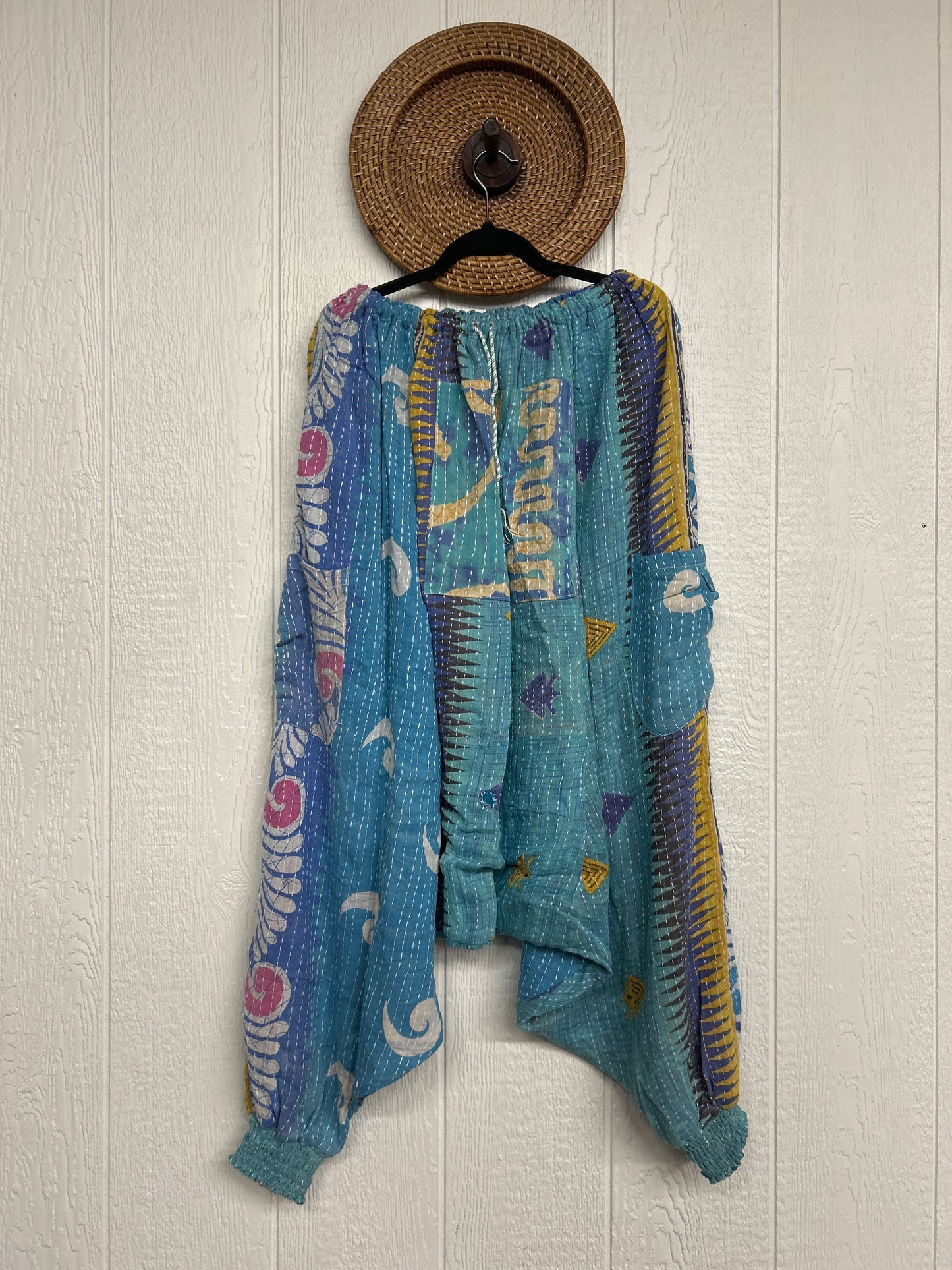 Pareo Kantha Be Still Harems 0226 074