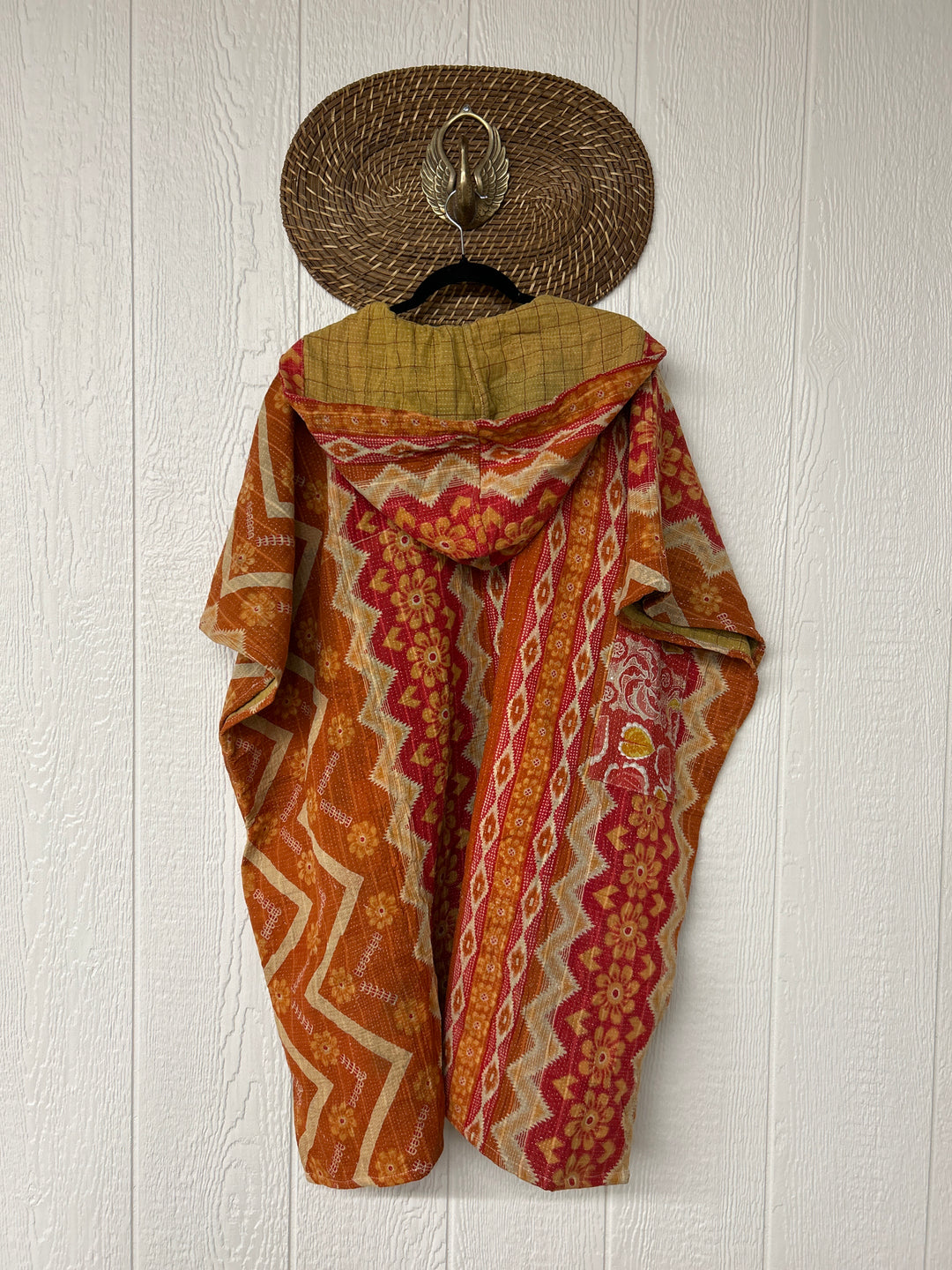 Peace + Love Poncho 0325 170