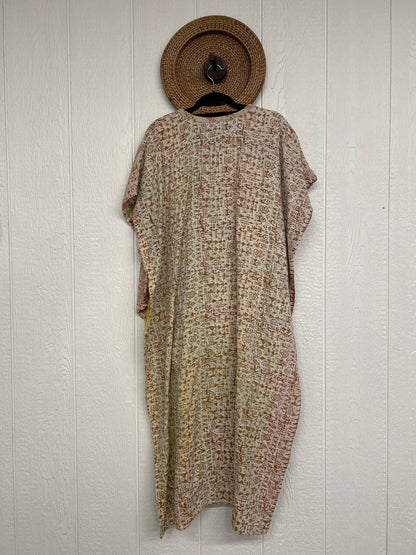 Kantha Surrender Hi Lo Poncho KB0925 001