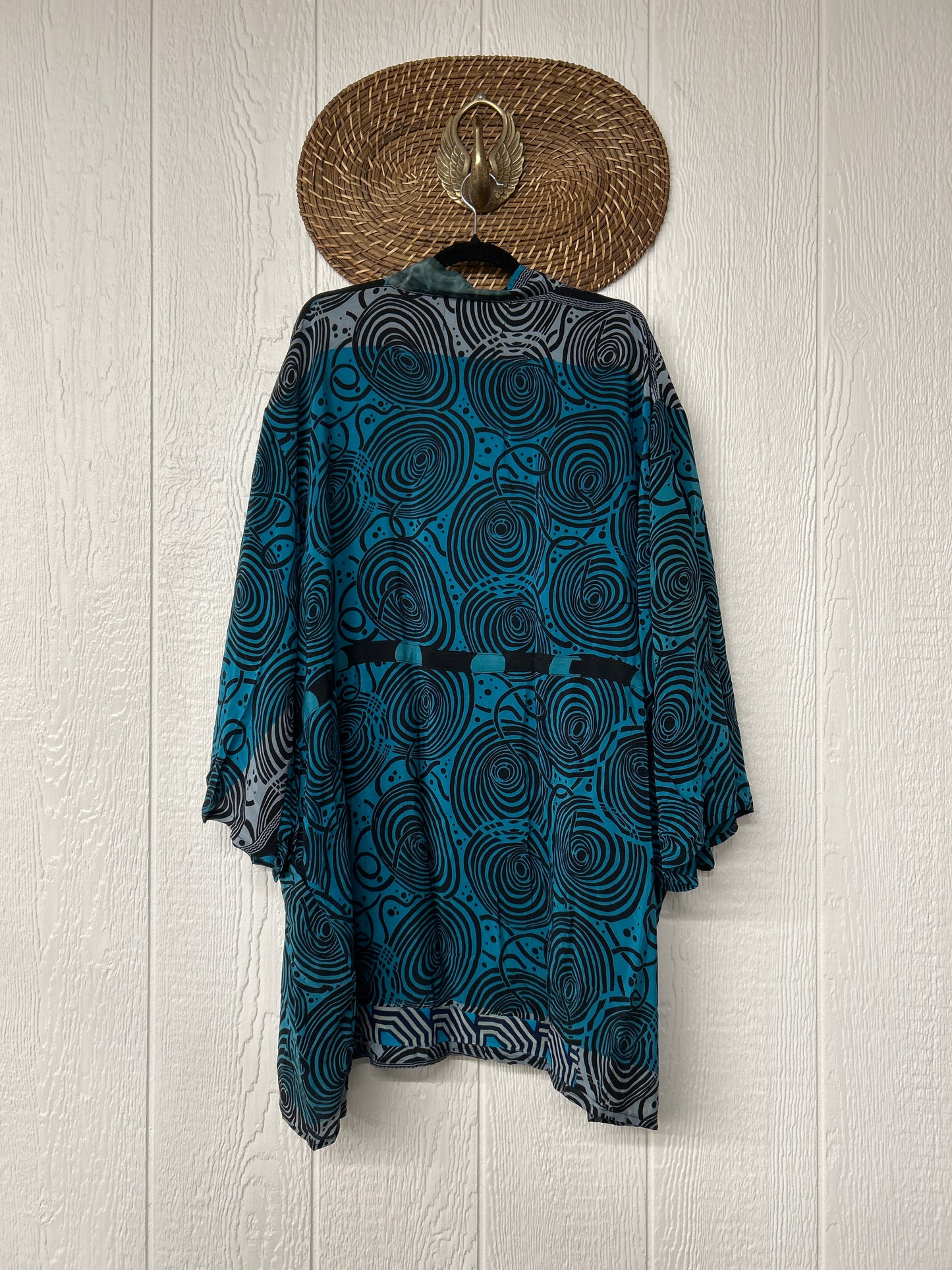Dreamweaver Shortie Kimono 1025 243