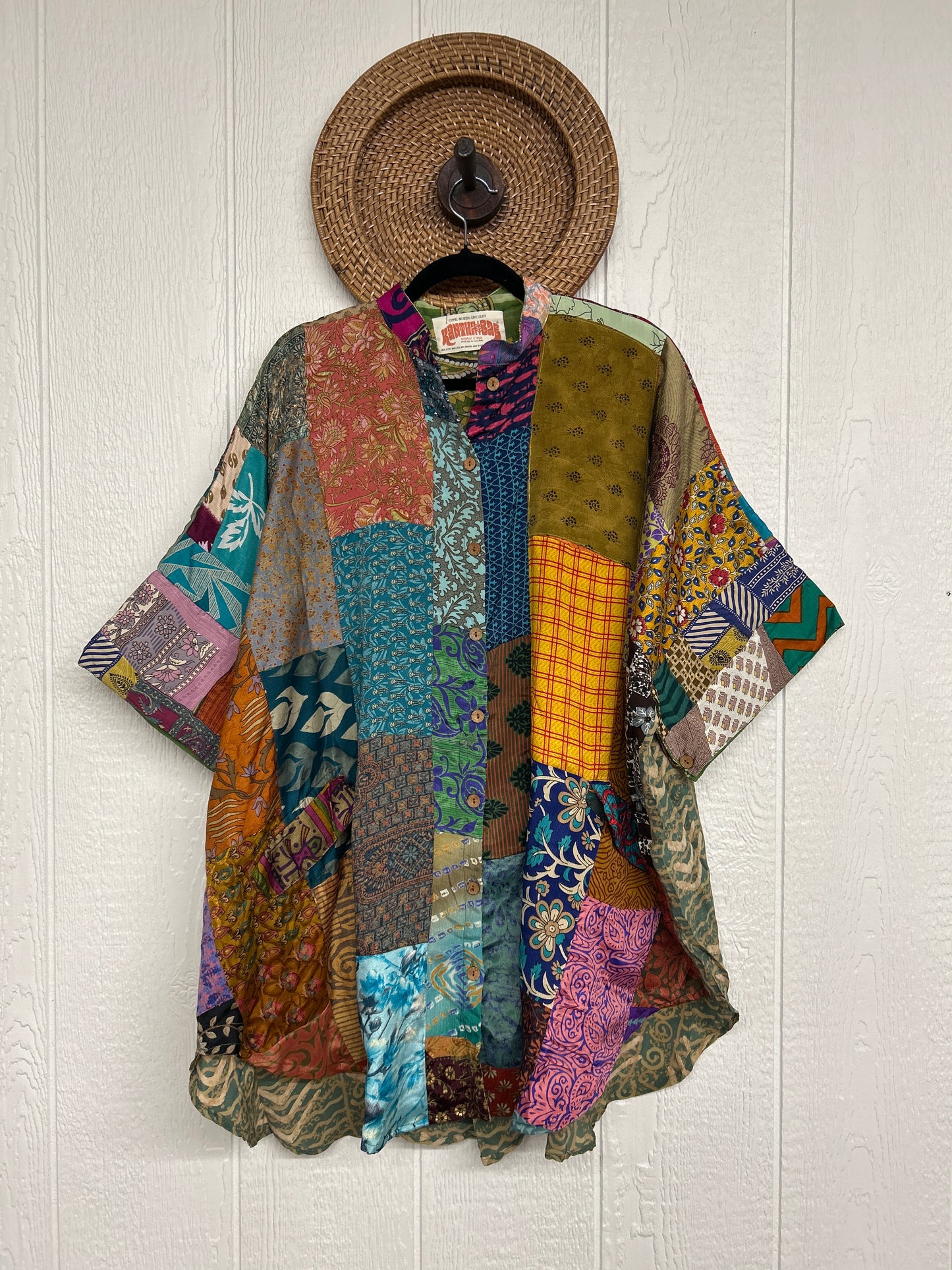 Goddess Free To Be Button-Down 0925 207