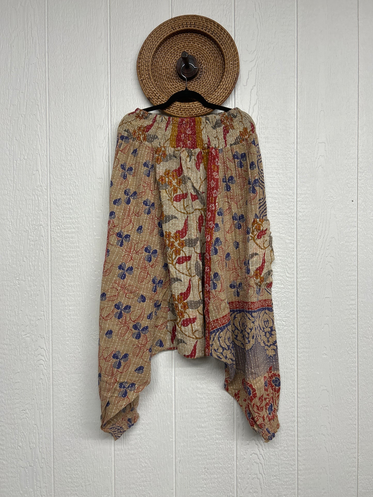 Pareo Kantha Be Still Harems 0626 044