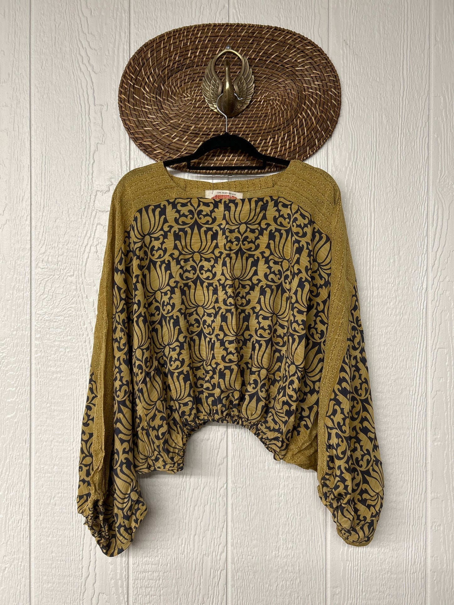 Crepe Sari Luna Crop Top 0526 014