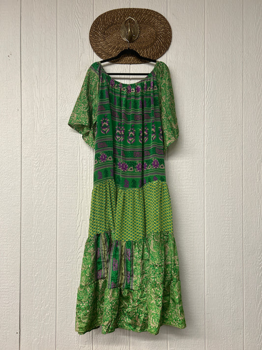 Rasgulla Sari Nova Maxi 0826 143