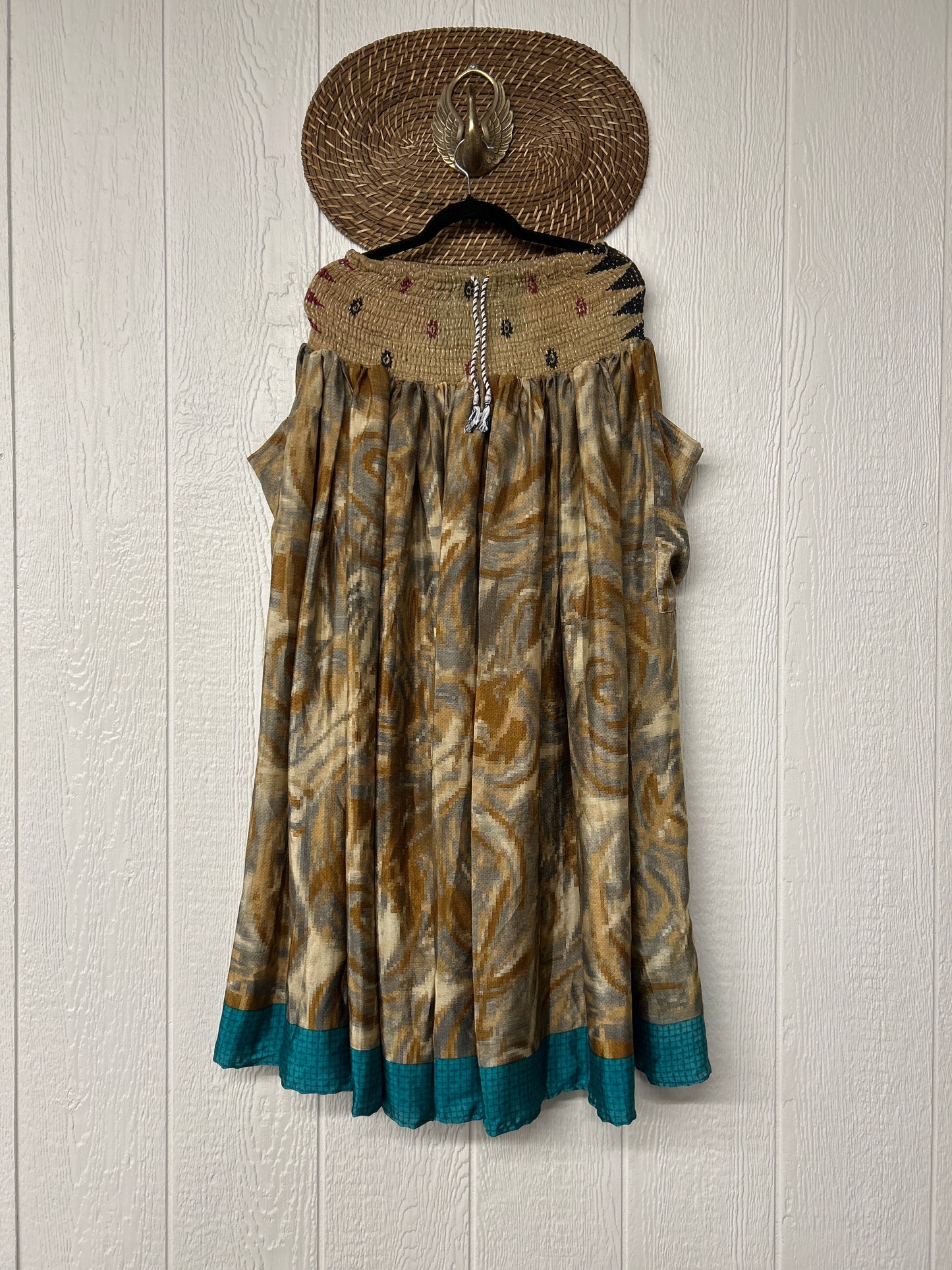 Rasgulla Sari Free Bird Convertible Skirt 0226 252