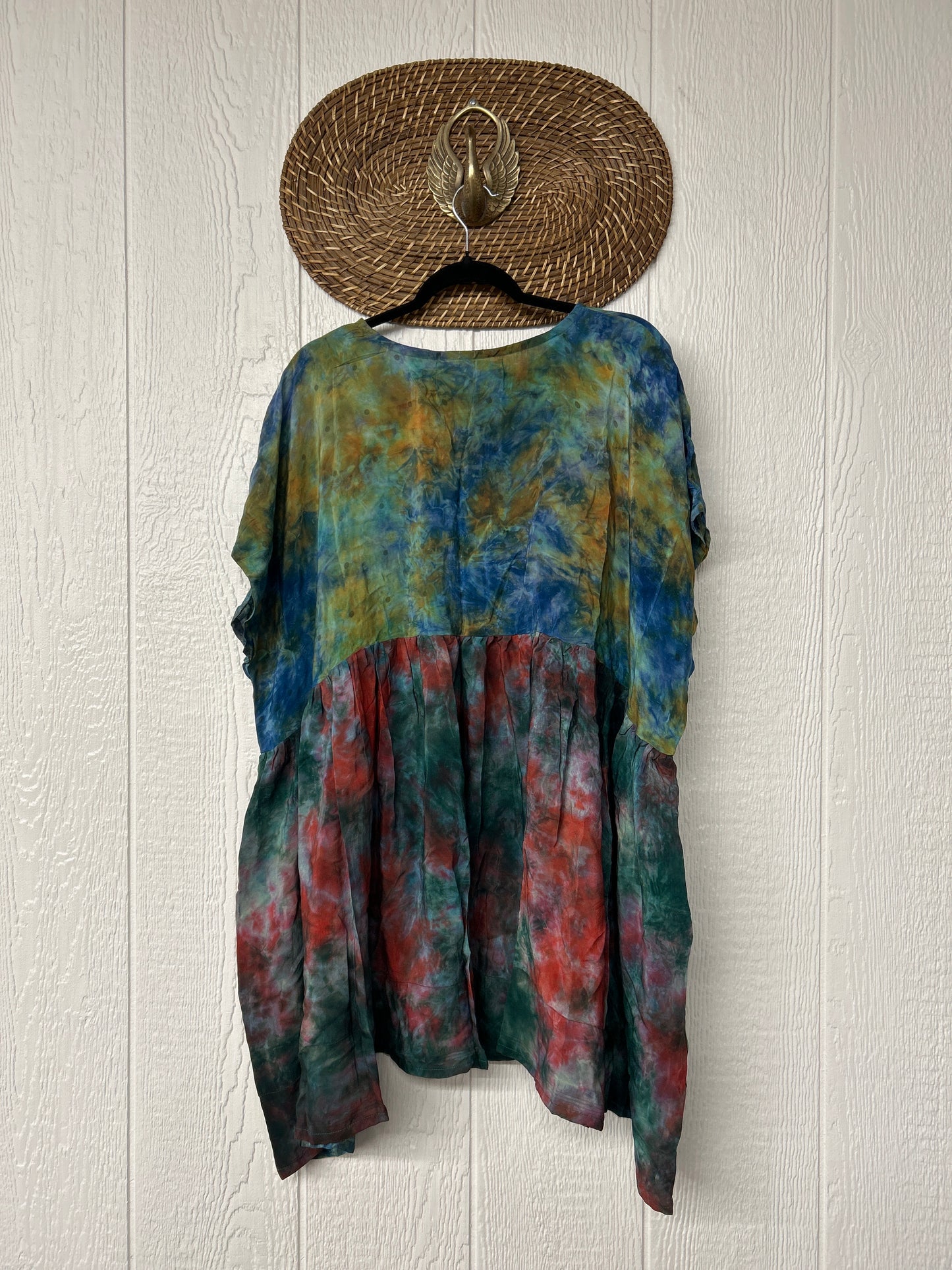 Crepe Sari Daydreamer Button Down Mini  0426 095