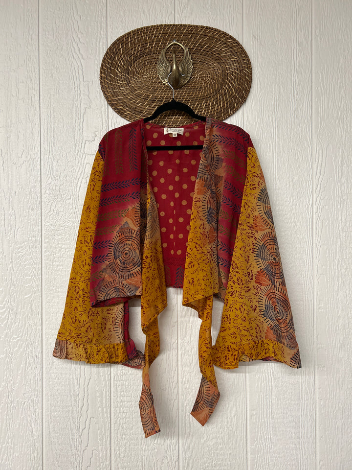 Zeppelin Crop Shrug 0425 160
