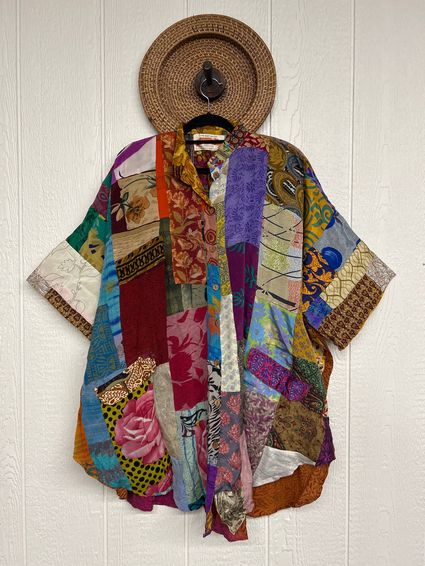 Goddess Free To Be Button-Down 0925 208
