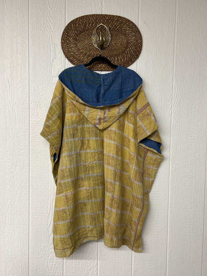 Peace + Love Poncho 0325 051