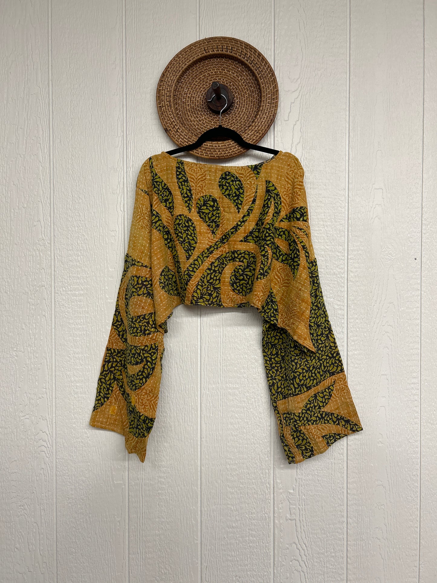 Abundance Crop Top 1025 198