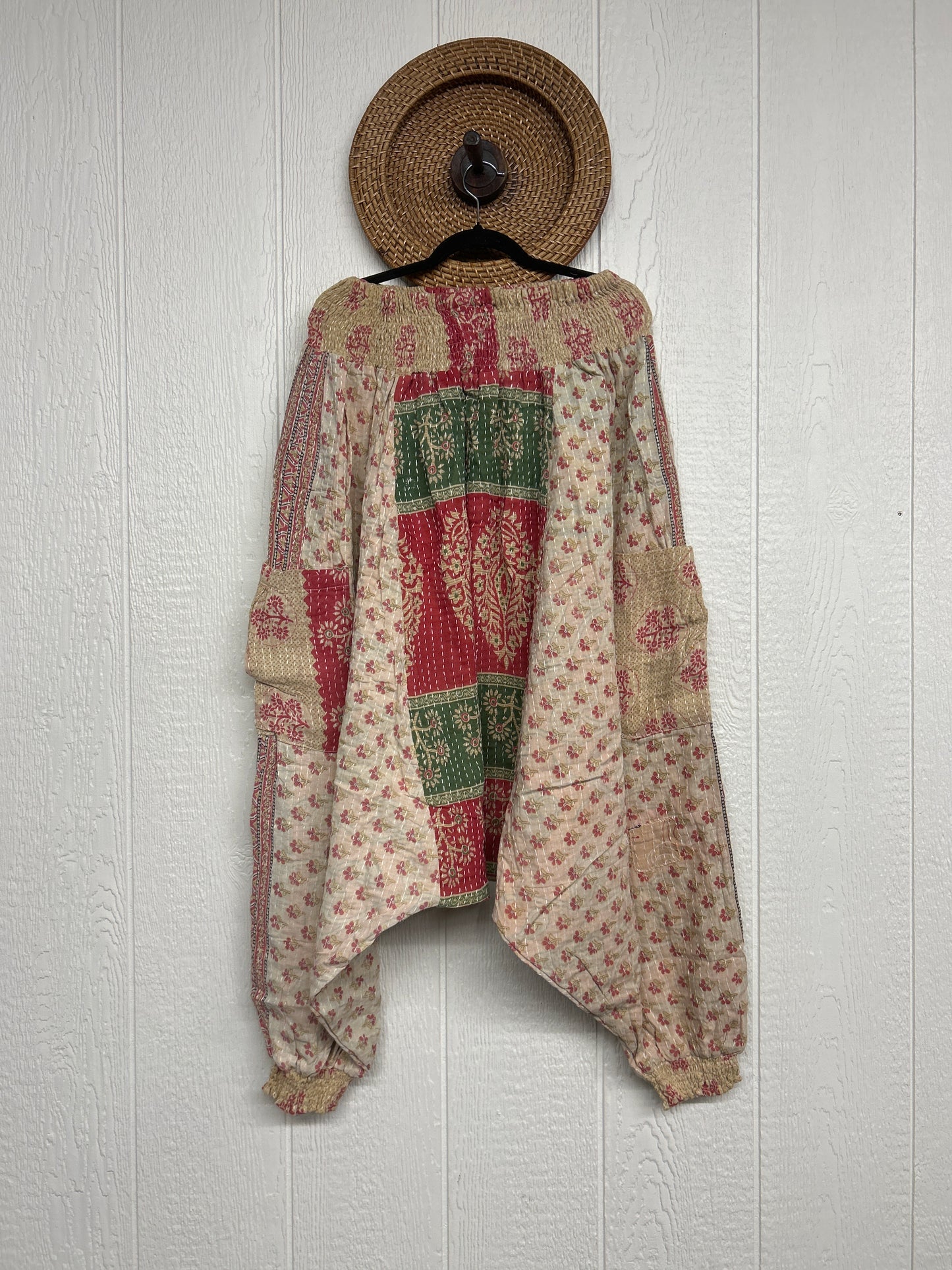 Pareo Kantha Be Still Harems 0626 021