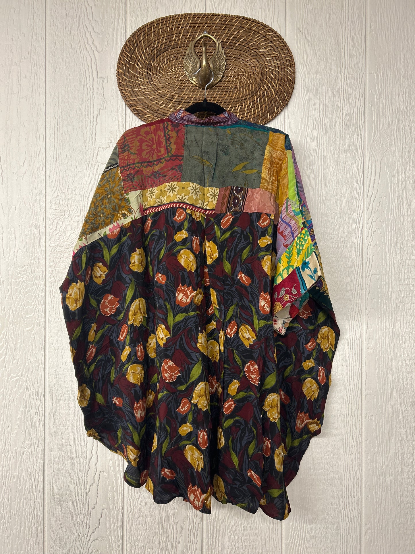 Goddess Free To Be Button-Down 0925 105