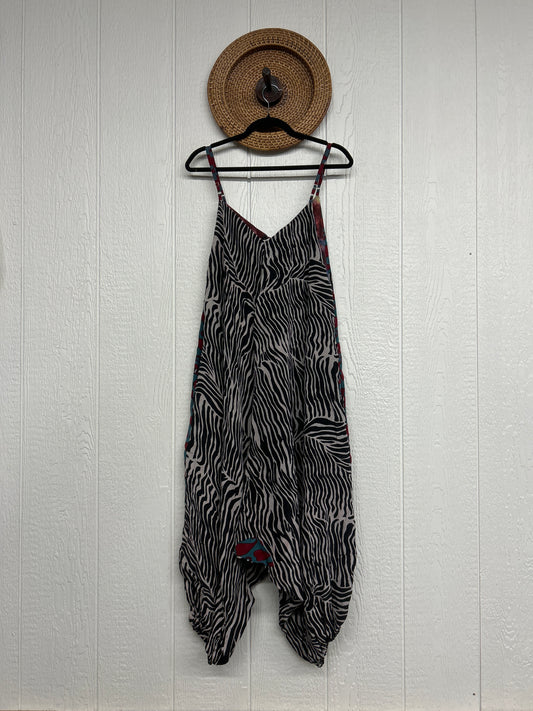 RETAIL Duality Raven Jogger Jumpsuit 0626 107