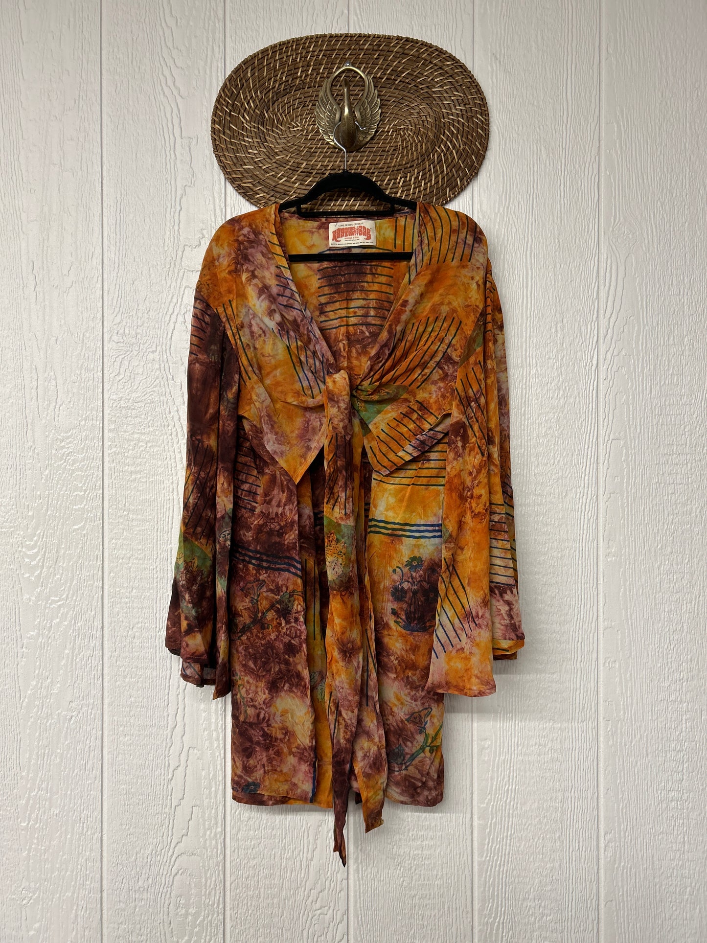 Crepe Sari Shortie Spellbound Kimono 0426 130