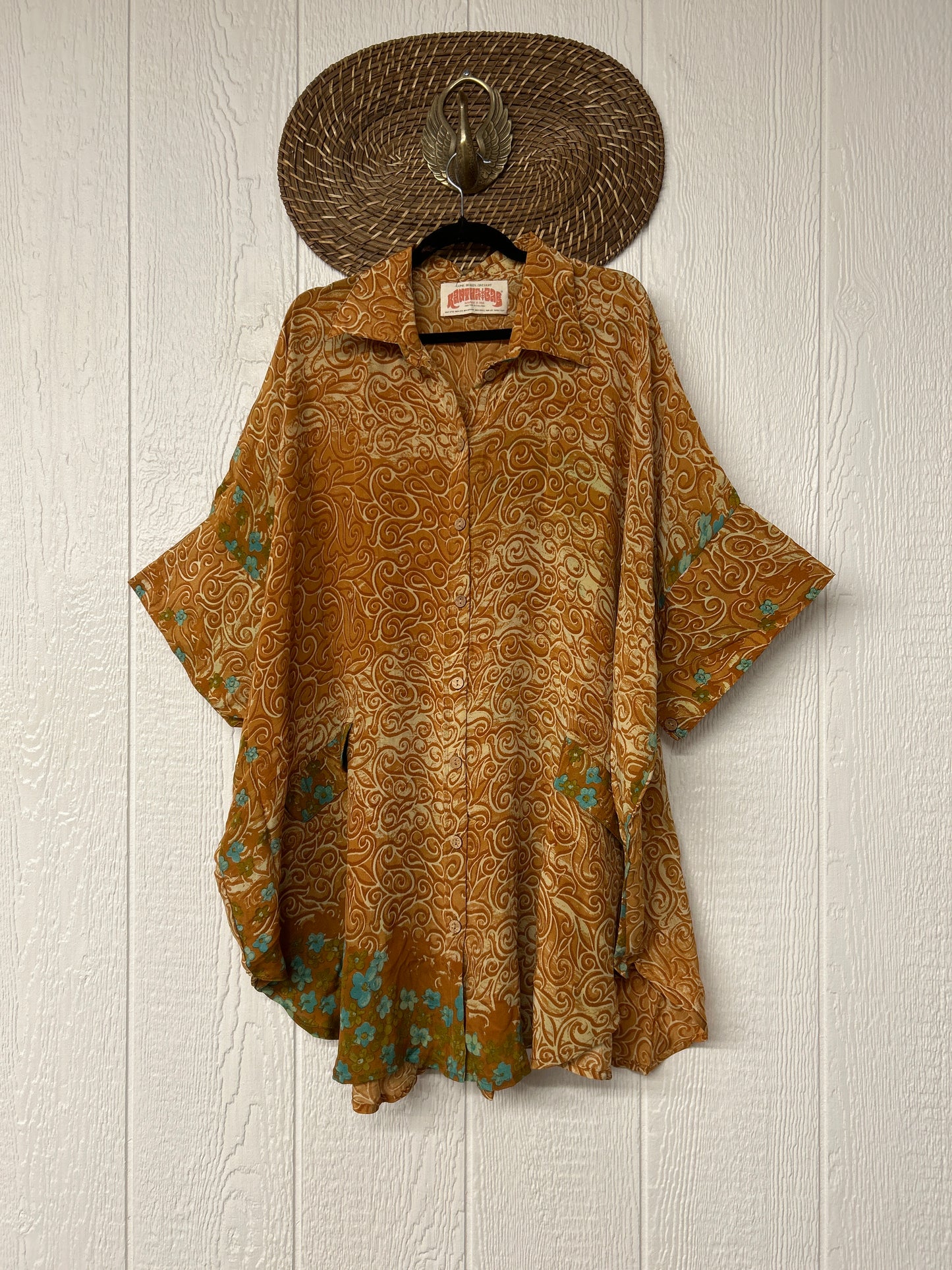 Crepe Sari Free To Be Button Down 0626 016