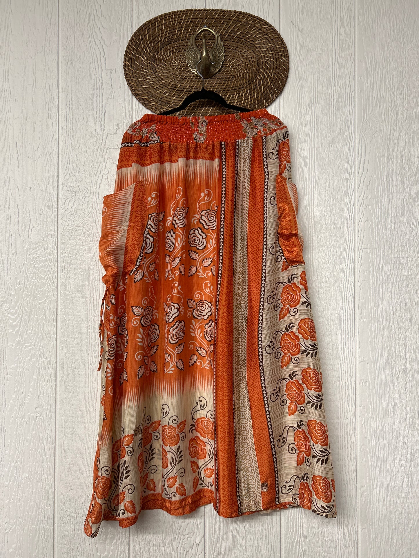 Rasgulla Sari Butterfly Cargo Skirt 0126 177