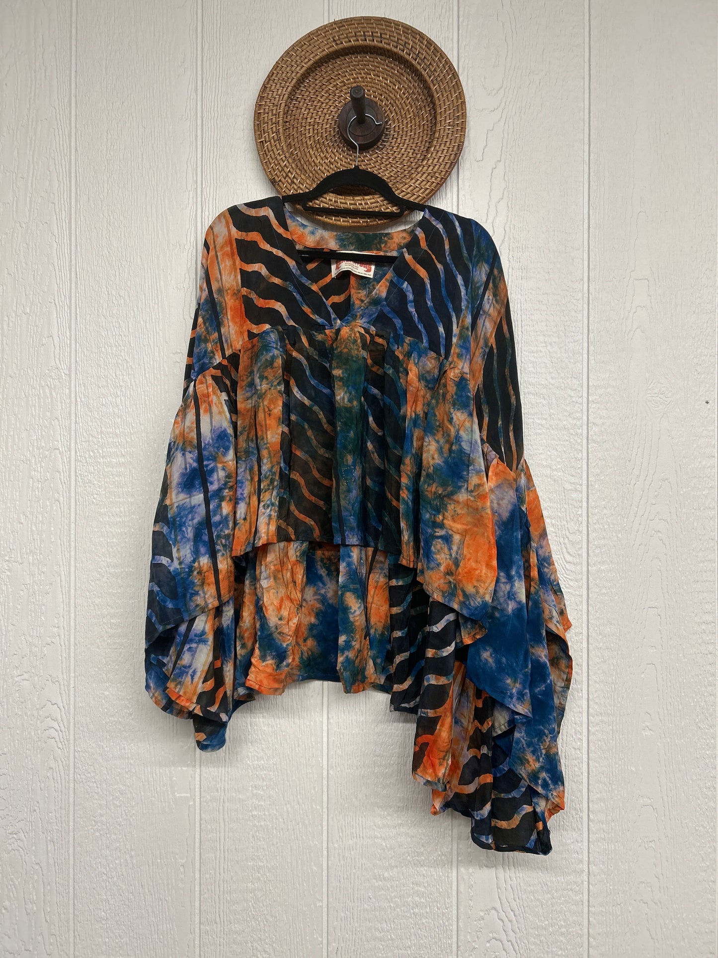 Crepe Sari Bell Sleeve Gold Dust Crop 0826 075