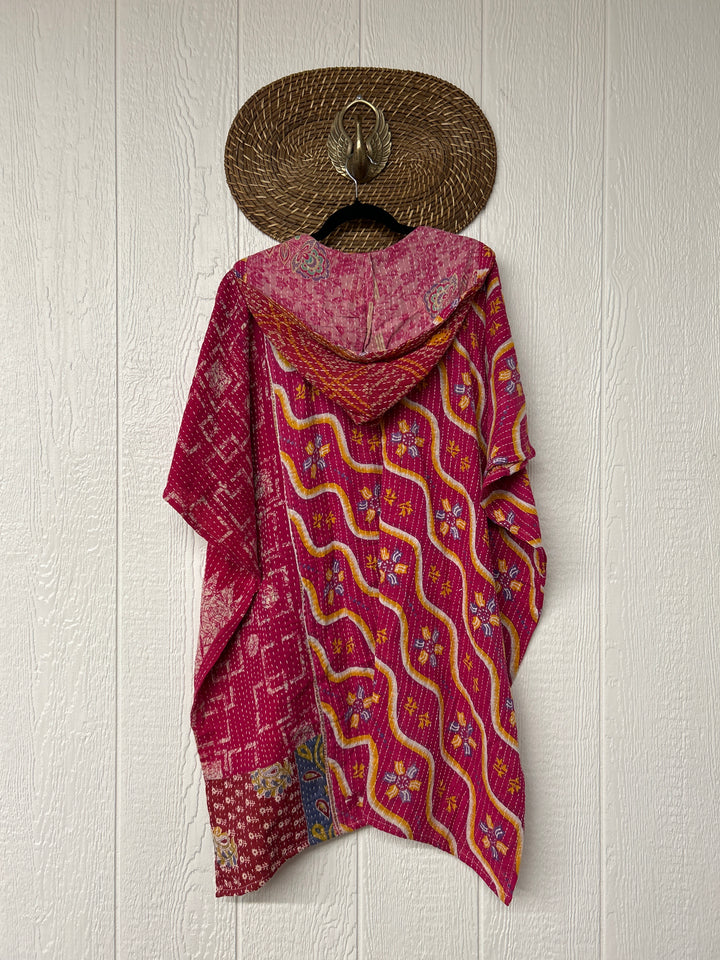Peace and Love Poncho 0425 005