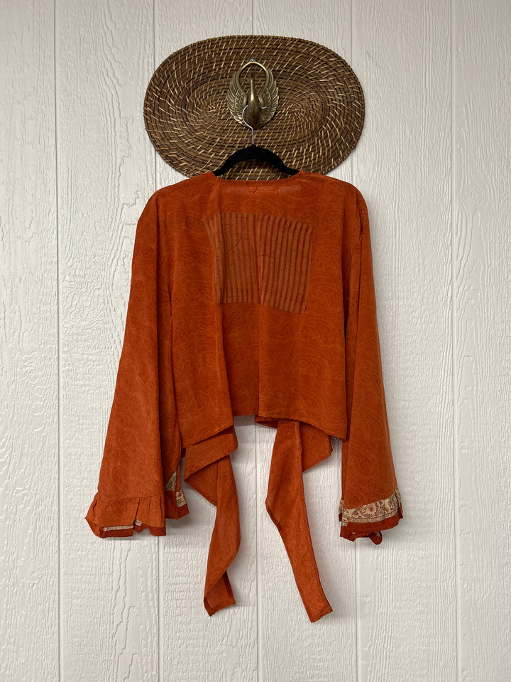 Zeppelin Crop Shrug 0425 253