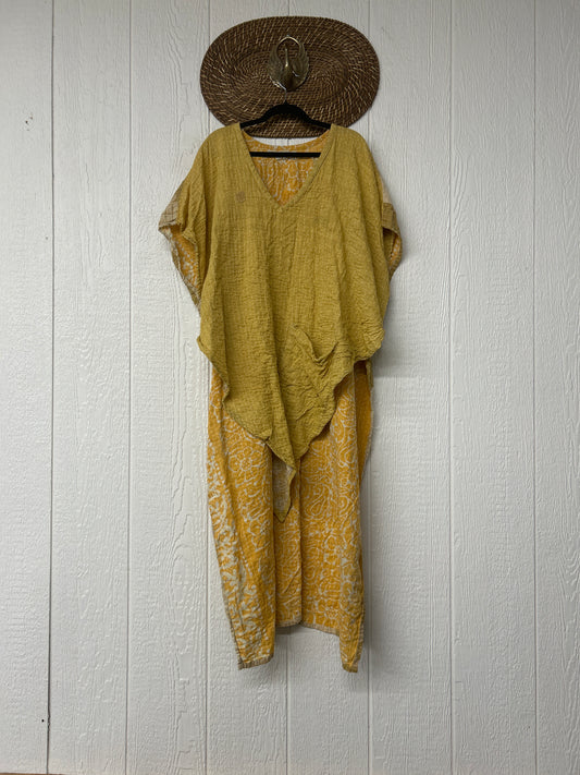 Alchemi Kantha Surrender Hi Lo Poncho 0826 004