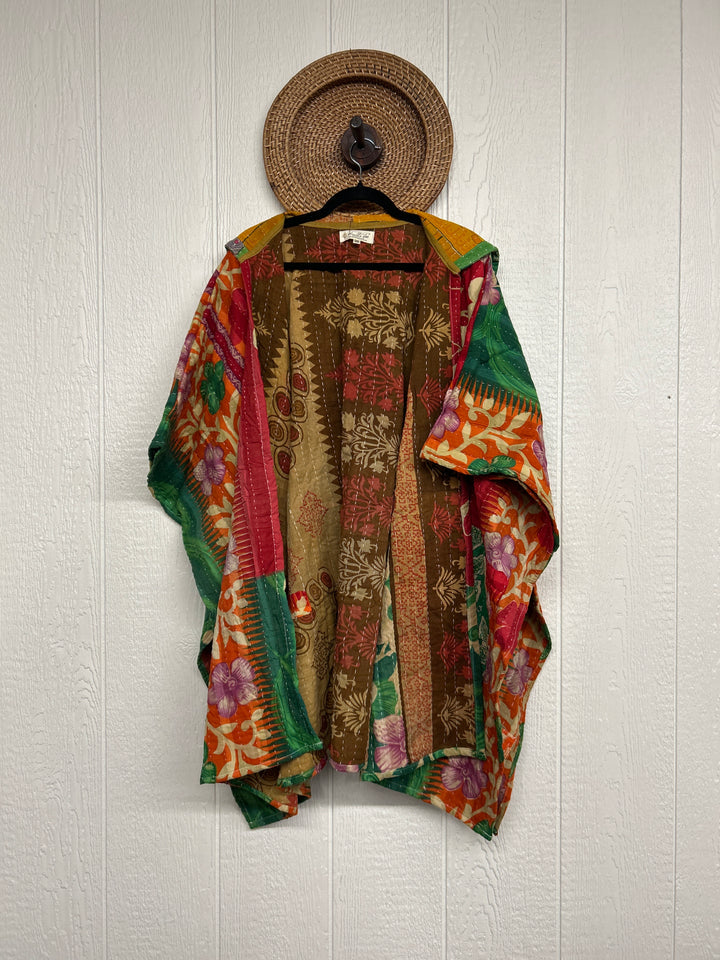 Wanderlust Poncho 0425 268