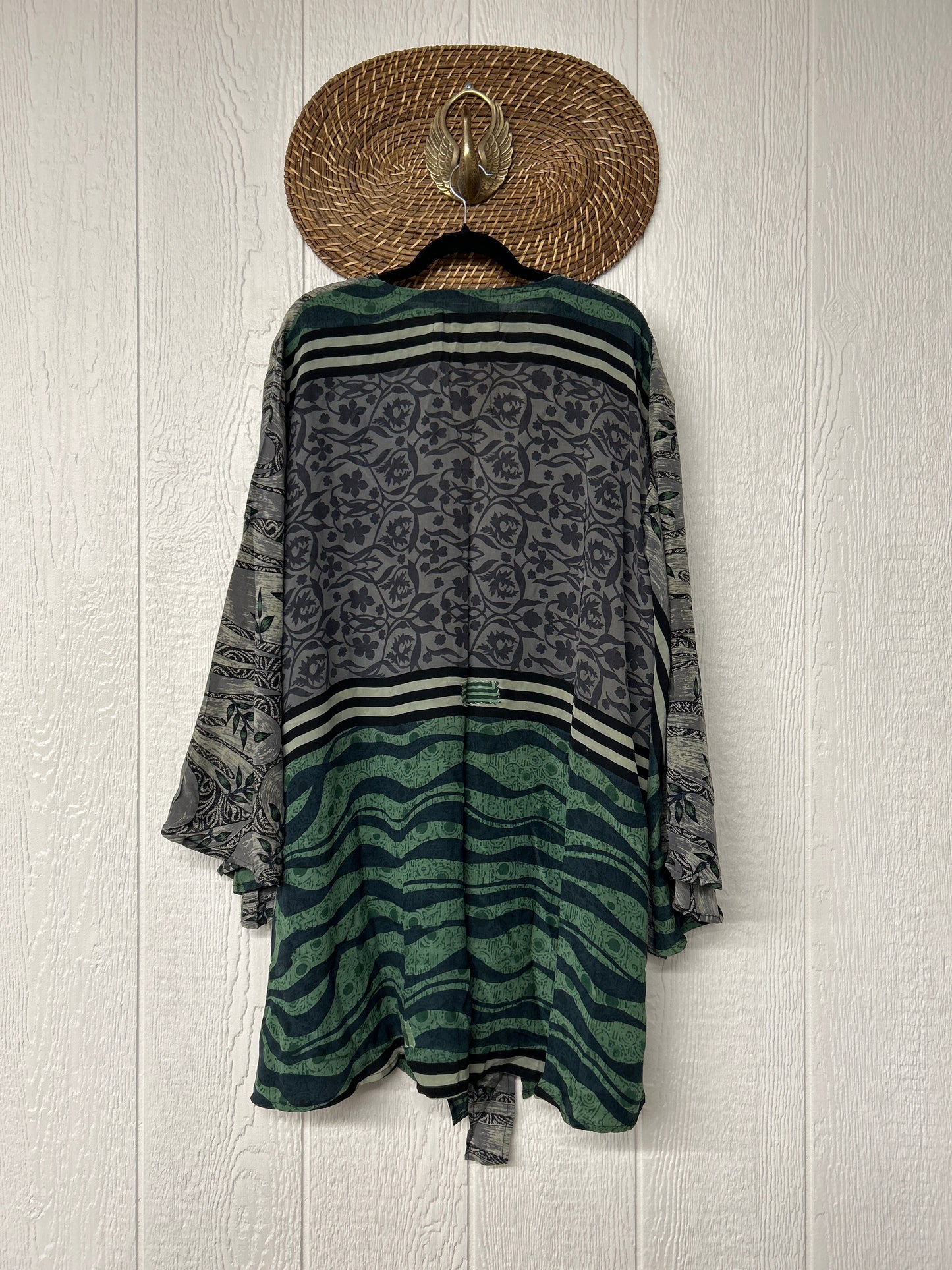 Crepe Sari Shortie Spellbound Kimono 0426 132