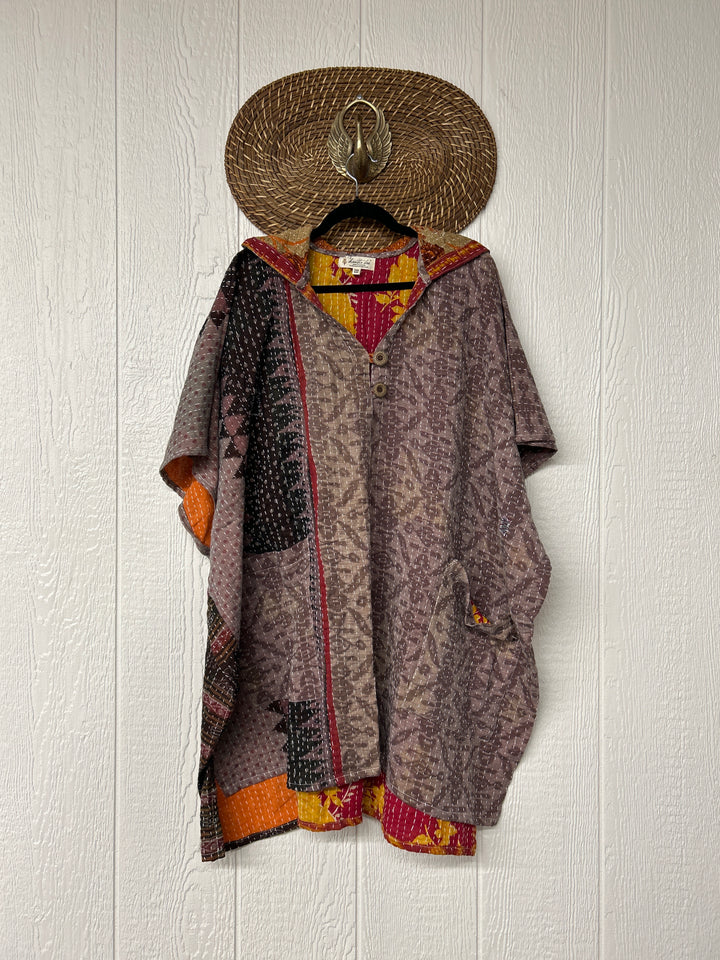 Peace and Love Poncho 0425 011