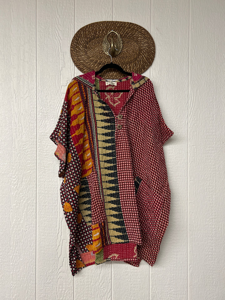 Peace and Love Poncho 0425 034