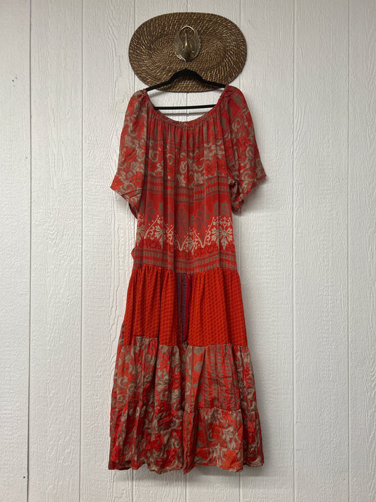 Rasgulla Sari Nova Maxi 0826 216