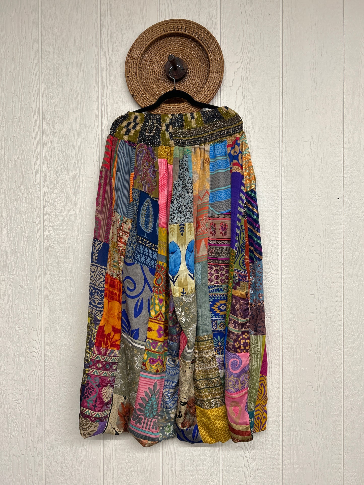 RETAIL Goddess Synergy Pant 1025 046