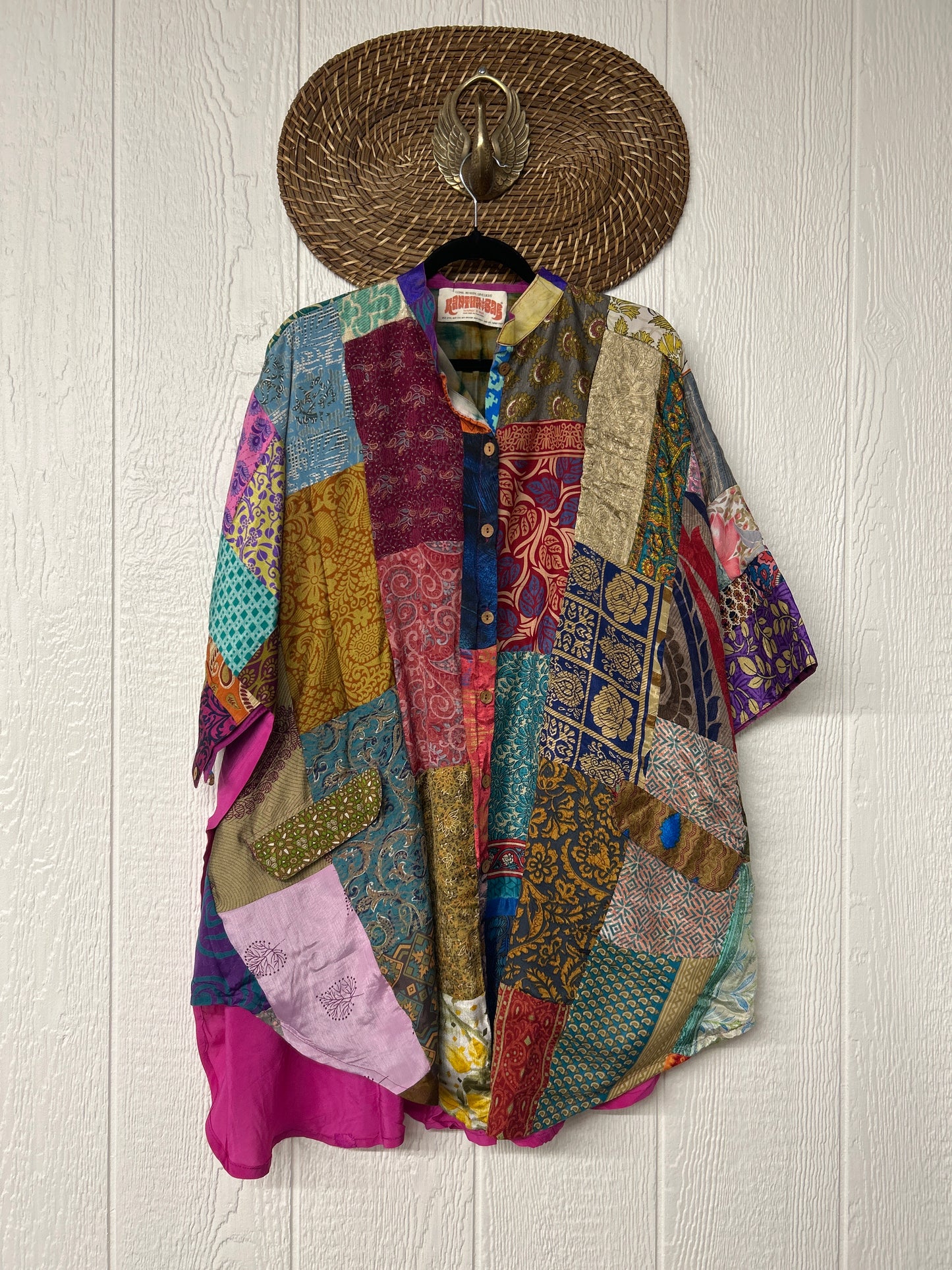 Goddess Free To Be Button-Down 0925 138