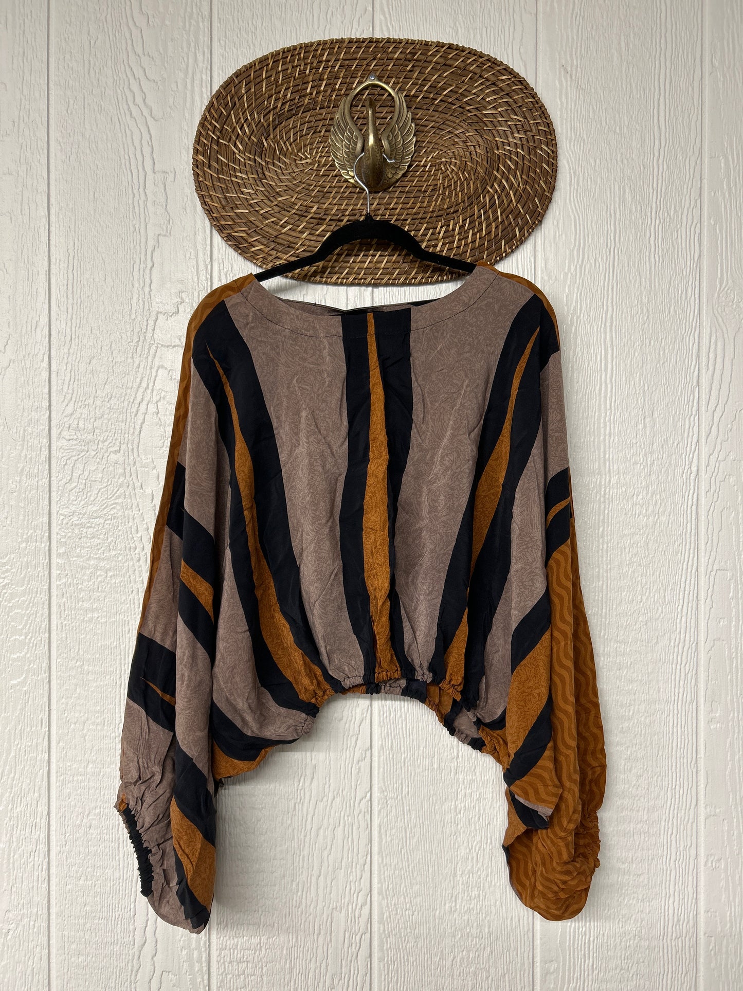 Crepe Sari Luna Crop Top 0526 015