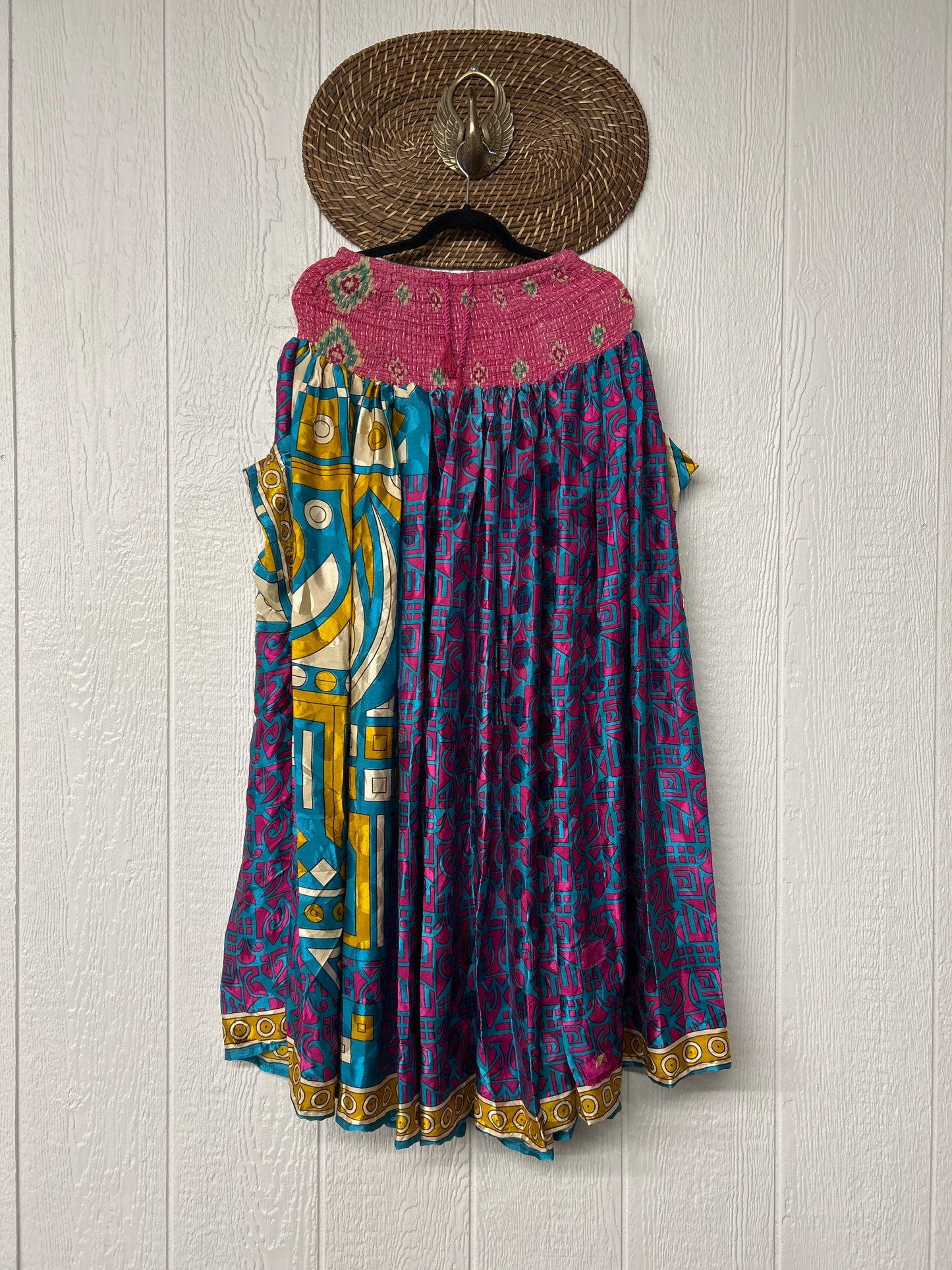 Rasgulla Sari Free Bird Convertible Skirt 0226 240