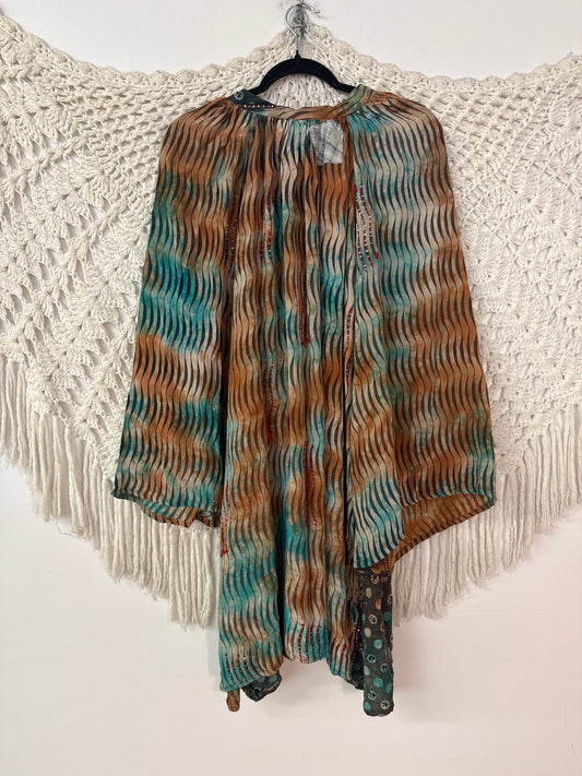 Woodstock Shortie Kimono L0626 001