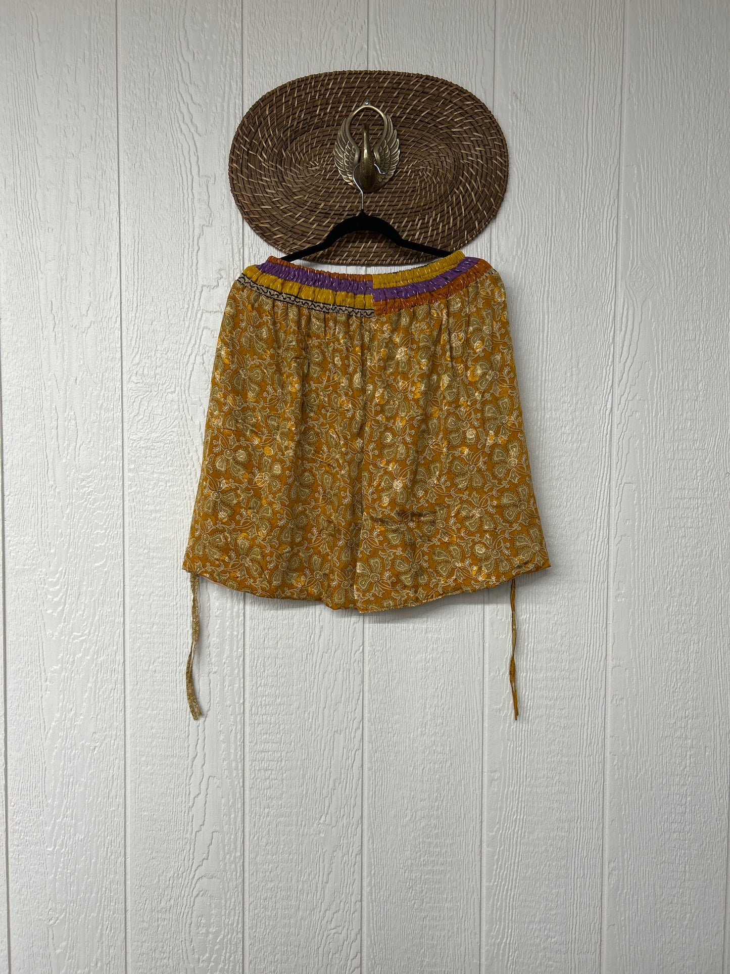 Silk Butterfly Short 0525 243