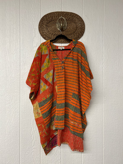 Peace and Love Poncho 0425 025