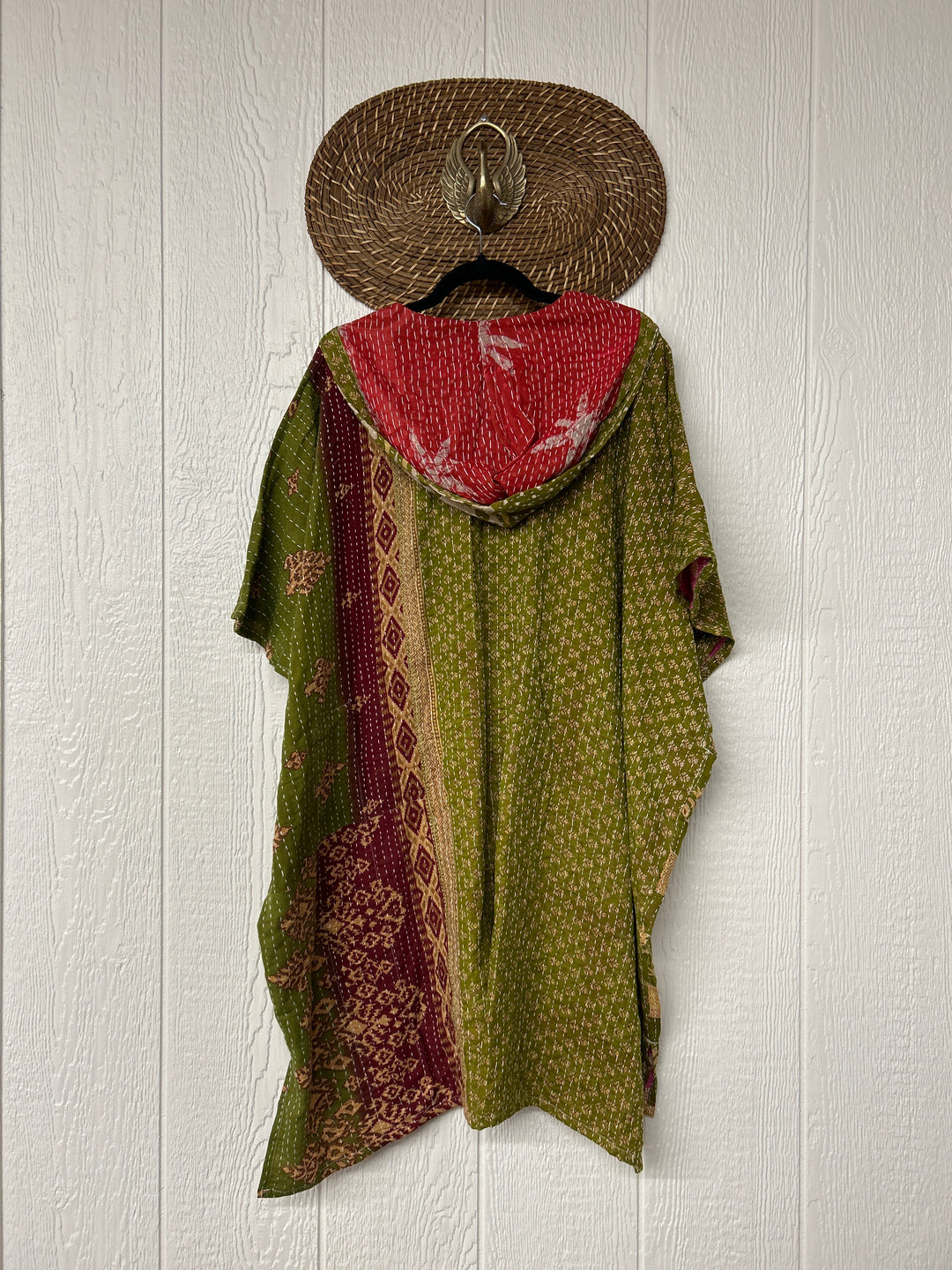 Peace and Love Poncho 0425 134