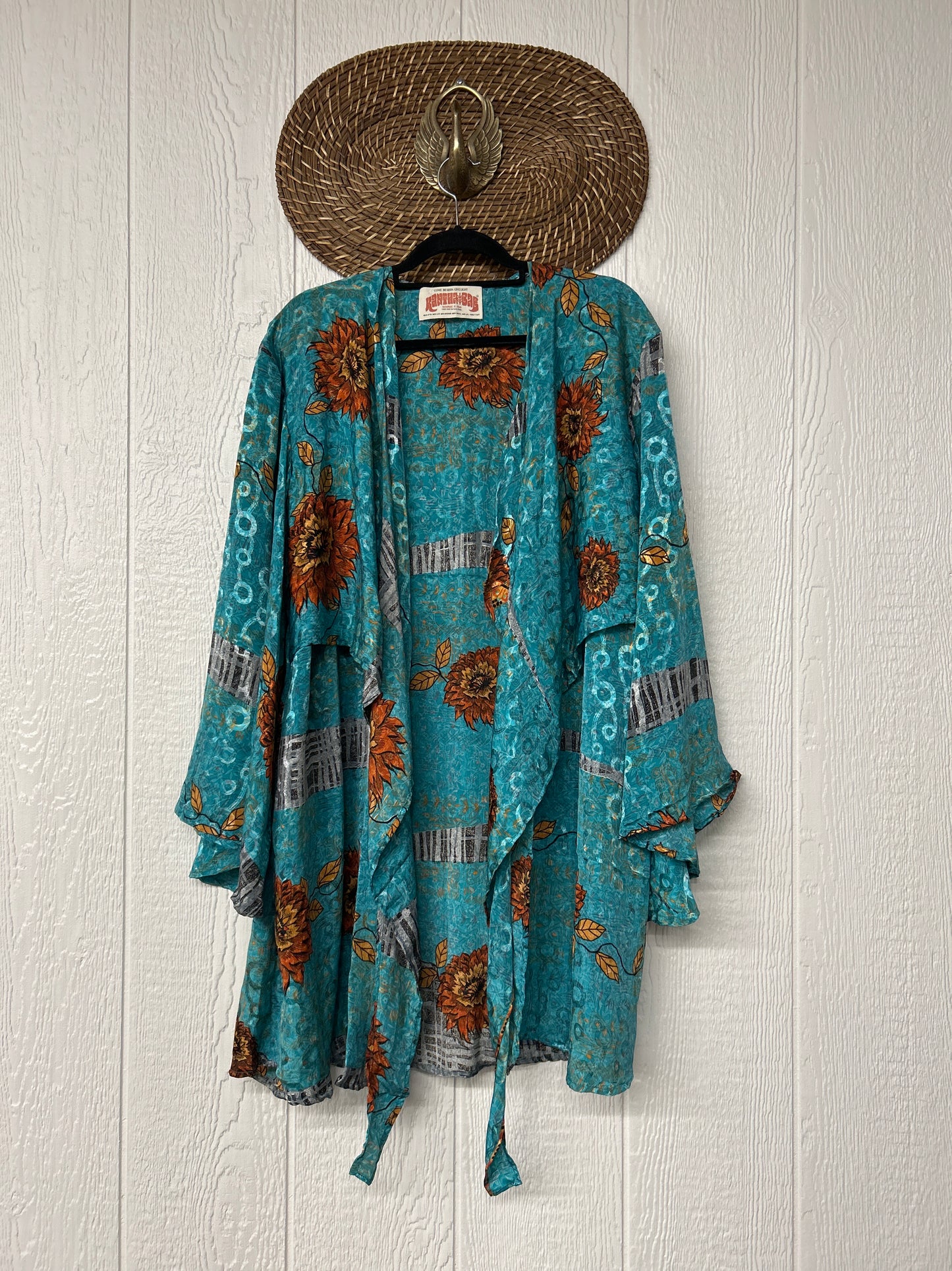 Rasgulla Sari Shortie Spellbound Kimono 0226 059