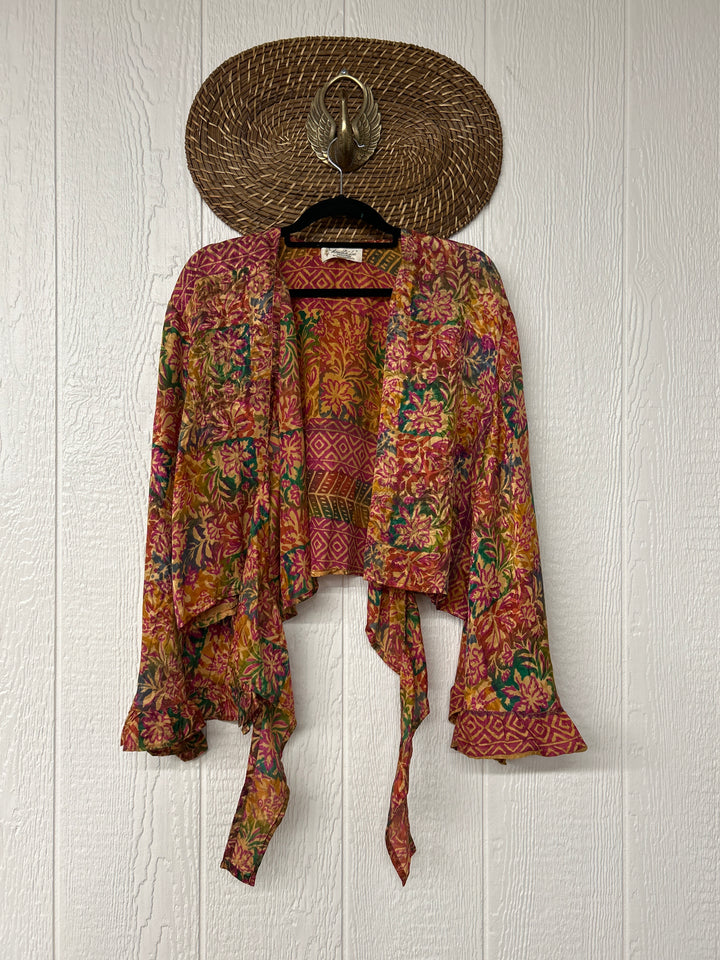 Zeppelin Crop Shrug 0425 094