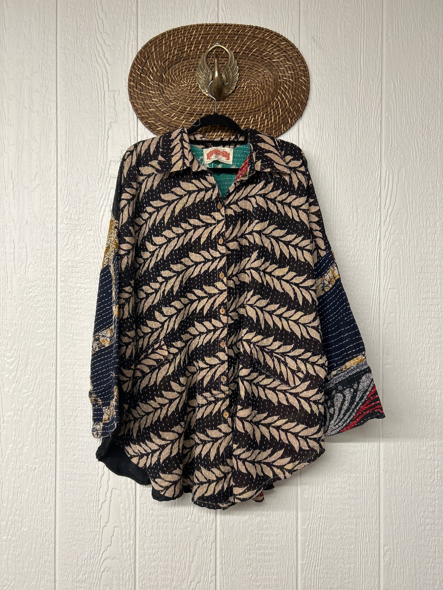 Free To Be Longsleeve 1025 055