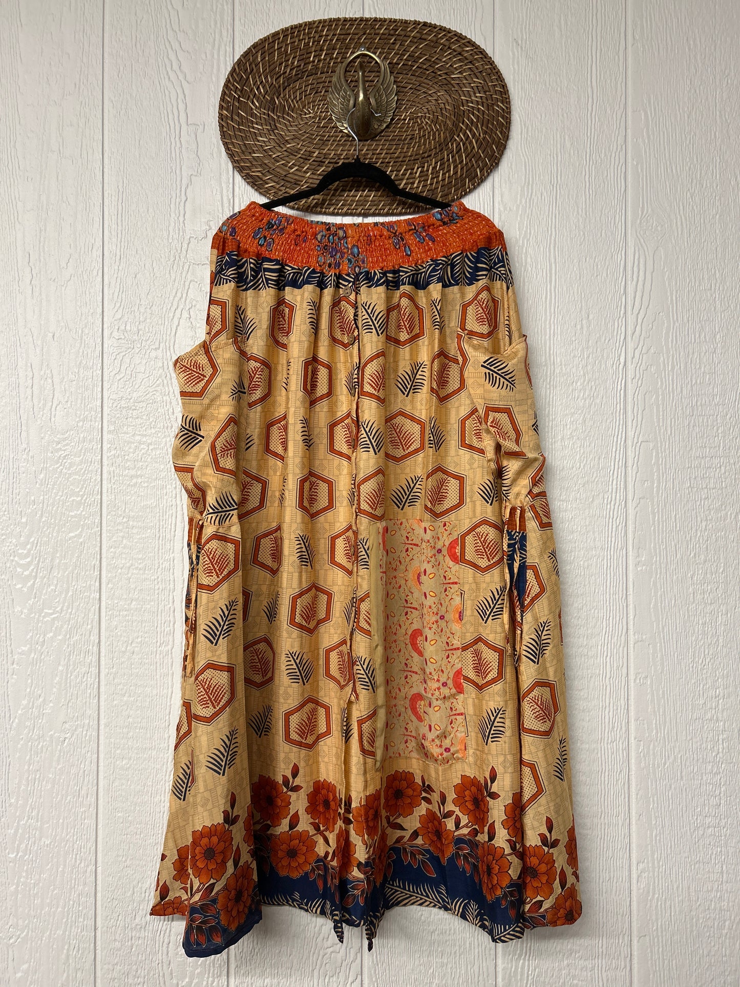 Rasgulla Sari Butterfly Cargo Skirt 0126 234