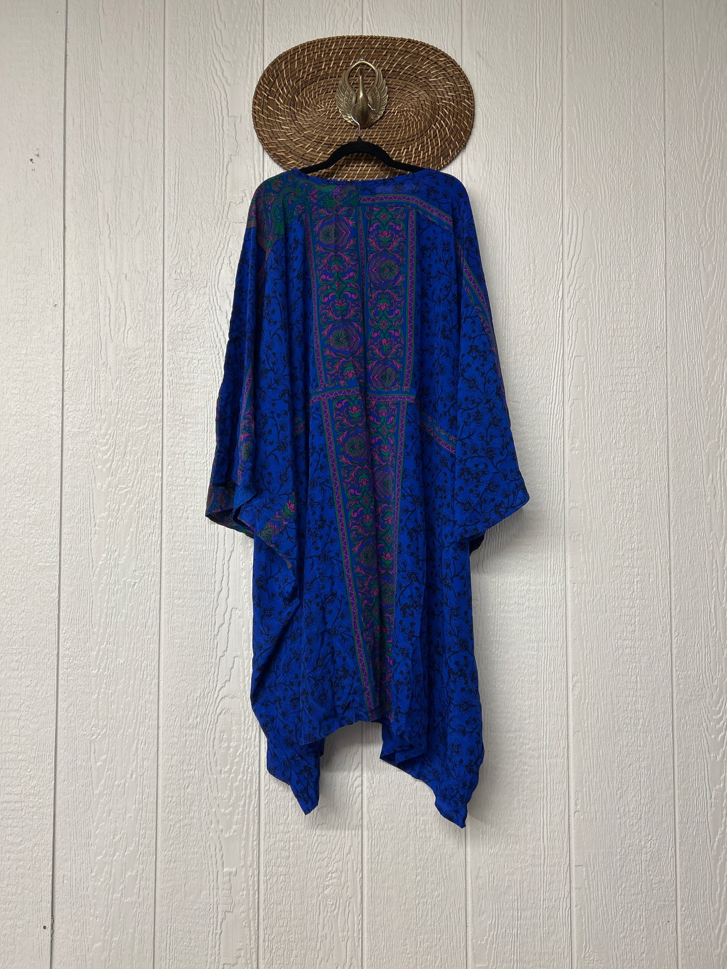RETAIL Sacred Split Tunic 0725 090