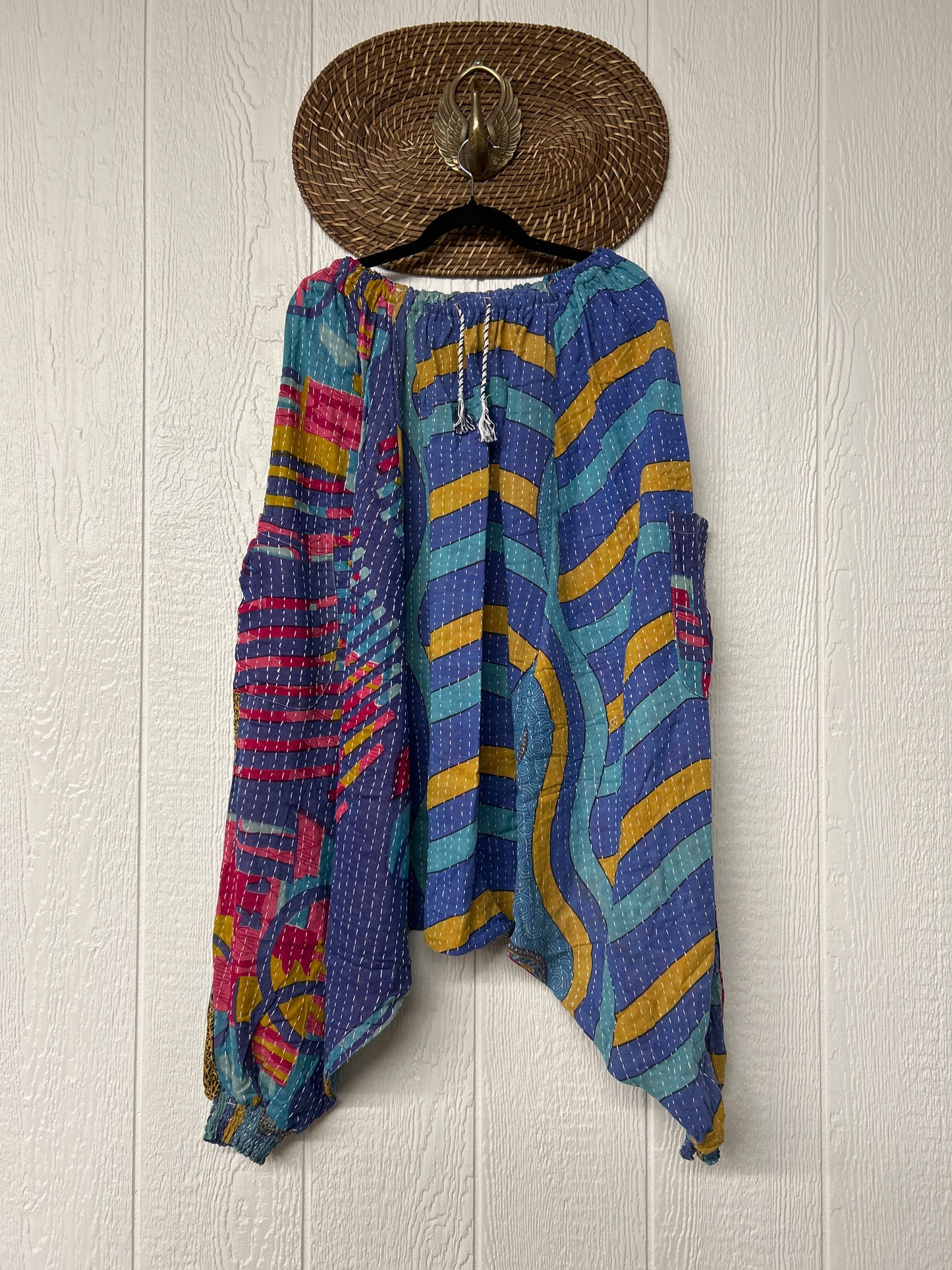 Pareo Kantha Be Still Harems 0226 124