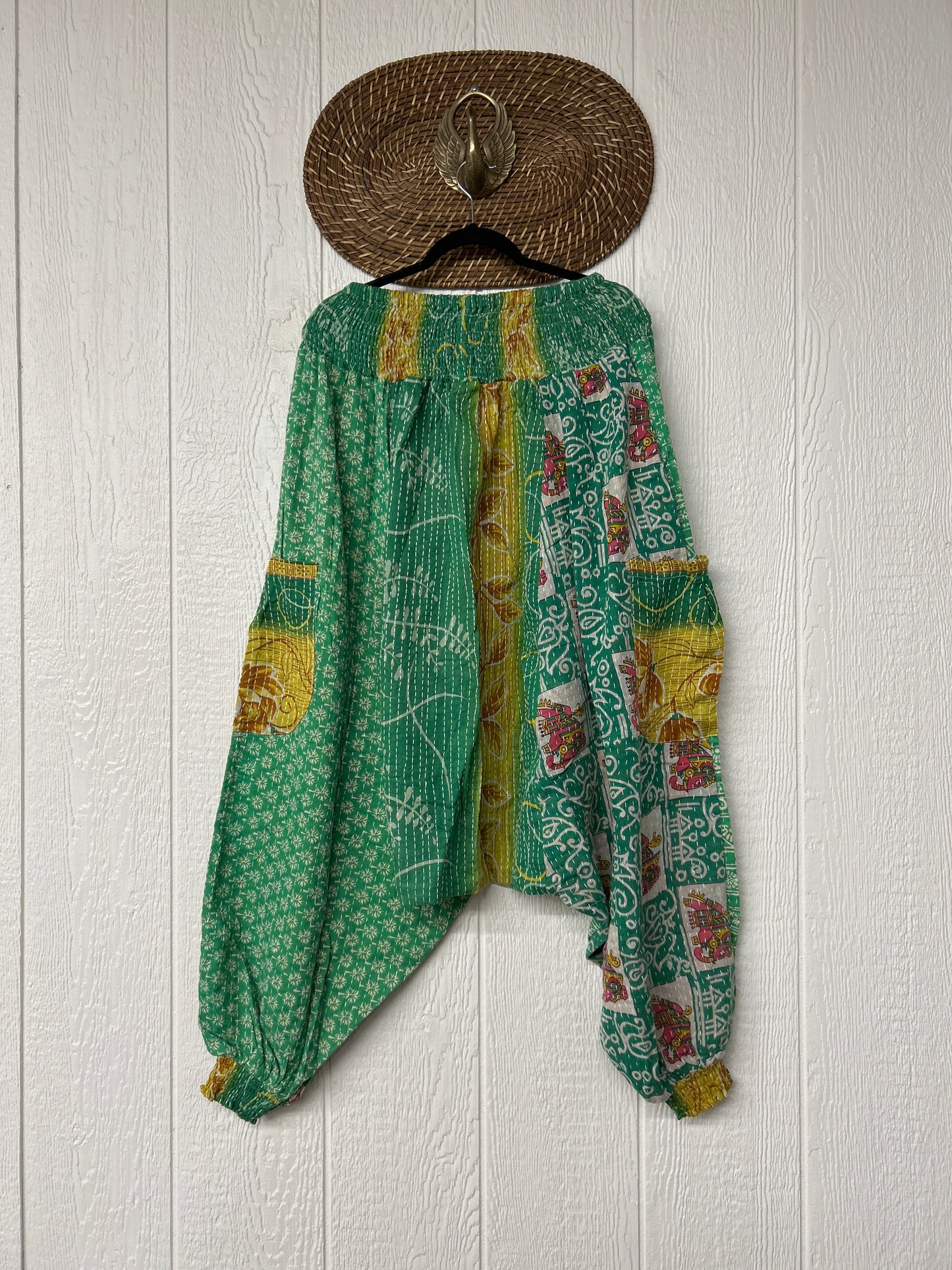 Pareo Kantha Be Still Harems 0626 244