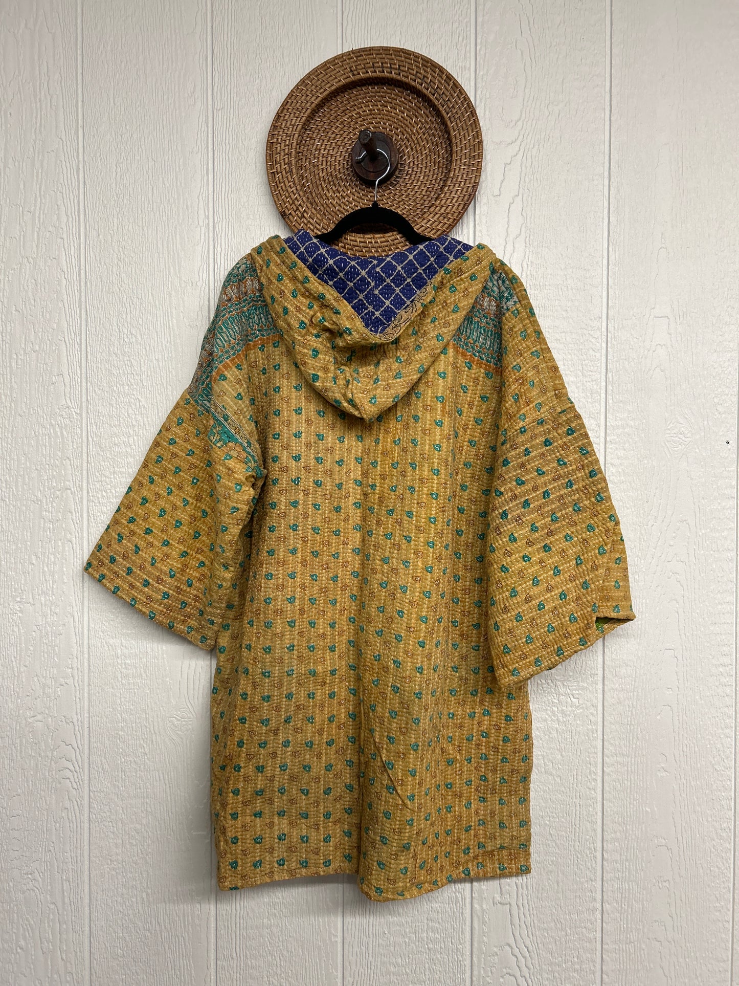 Half Moon Shacket 1025 216