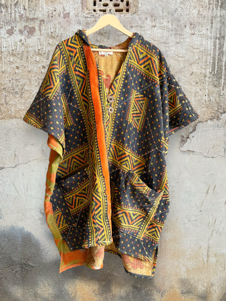 Peace + Love Poncho – Kantha Bae