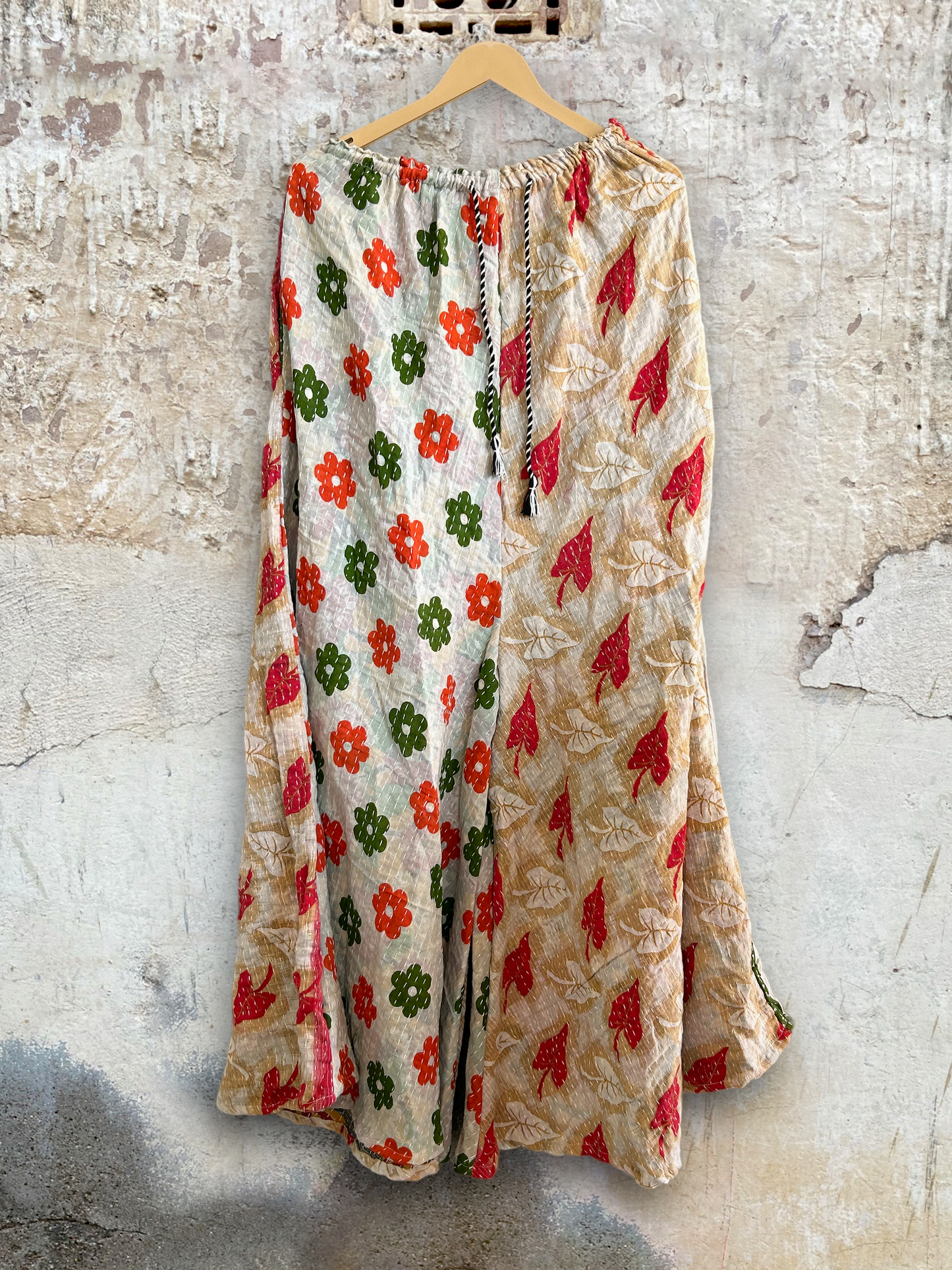 Kantha Bliss Bell Lounger 11 210 - Kantha Bae