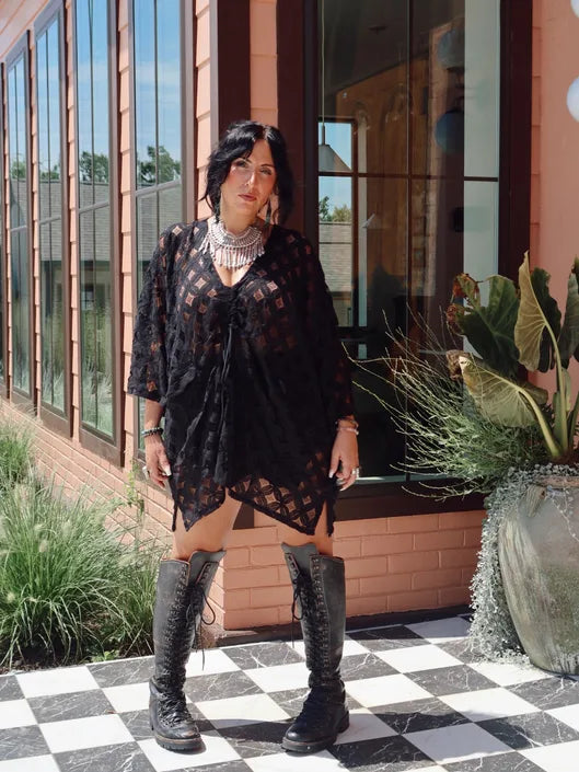 Crochet Lace Shortie Moondance Muu - Black